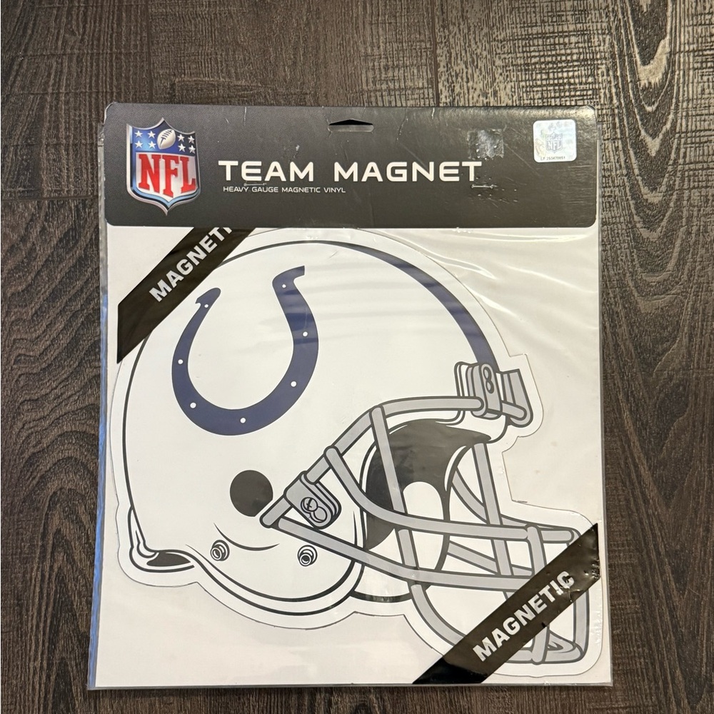 NFL Indianapolis Colts 12" Auto‎ Magnet Helmet- NEW